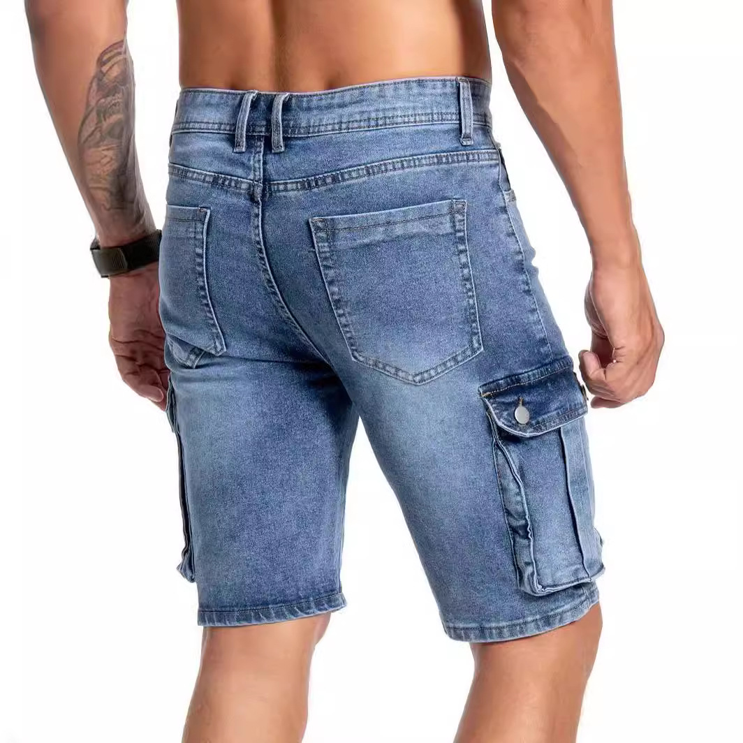 Knee-length men's multi-pocket denim shorts, comfortable & flexible, perfect for outdoor adventures & summer style.