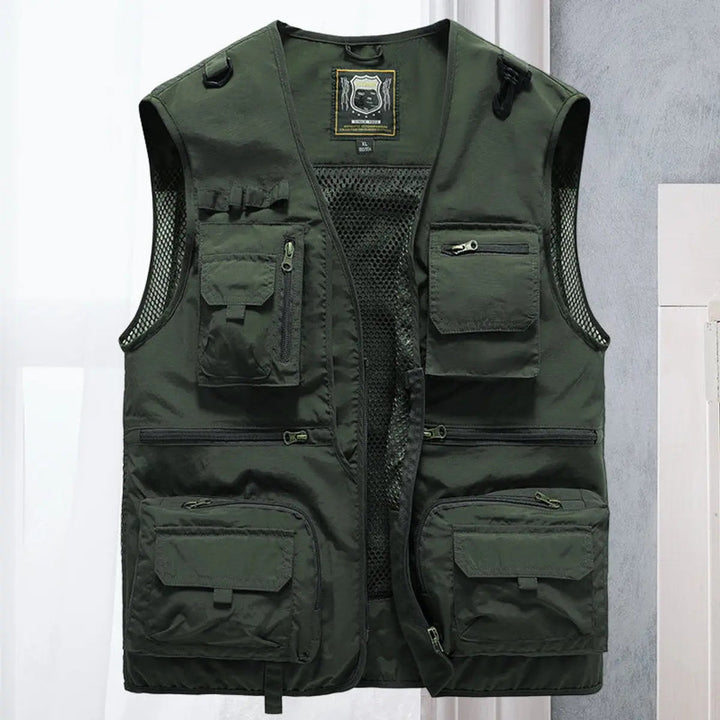 Versatile men's gilet, lightweight with pockets for fishing, camping, & outdoor utility.