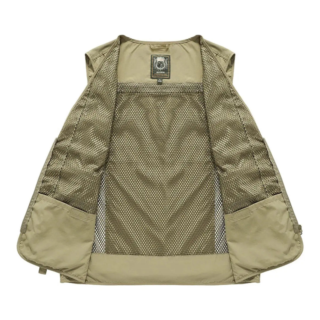 Outdoor men's travel vest, lightweight & multi-pocket for essentials during adventures.