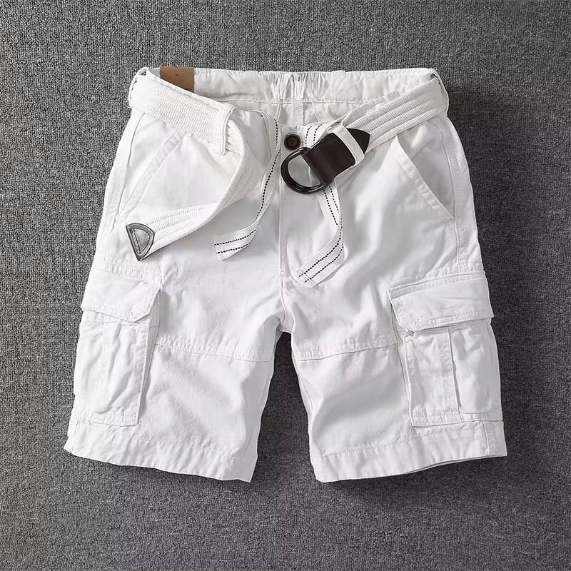 Stylish men's straight-leg cargo shorts, offering a relaxed fit for spring & summer fashion.