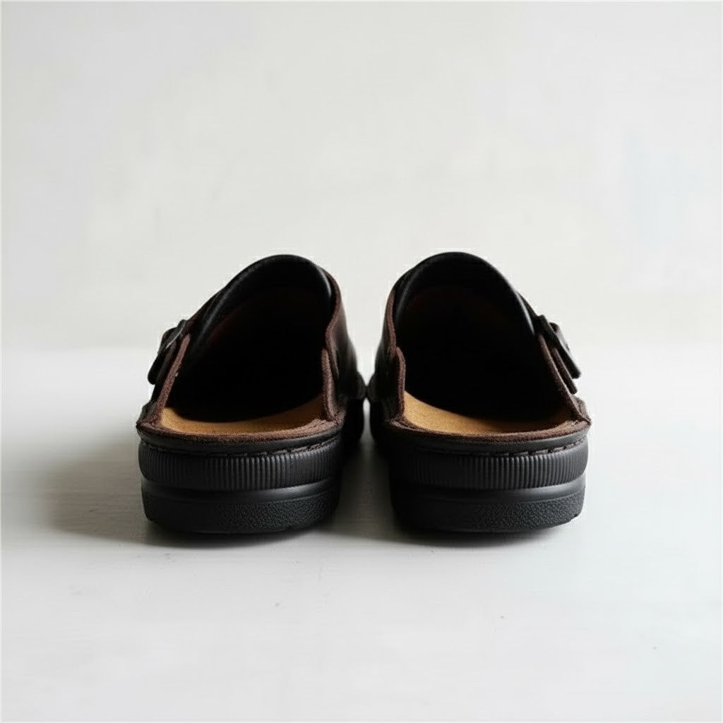 Men's slip-on orthopaedic clogs made from premium leather, ensuring breathability and comfort.