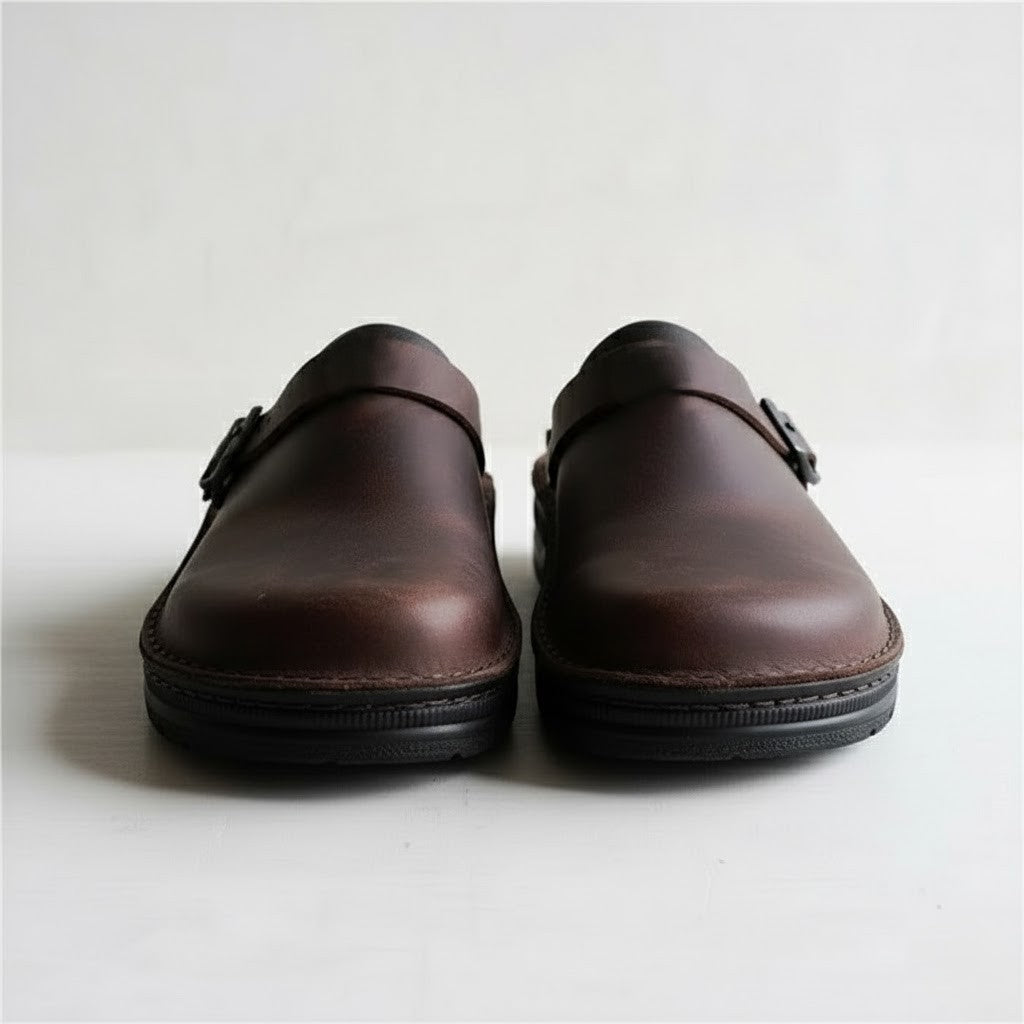Front view of men's comfortable orthopaedic clogs, ideal for work or relaxed everyday use.