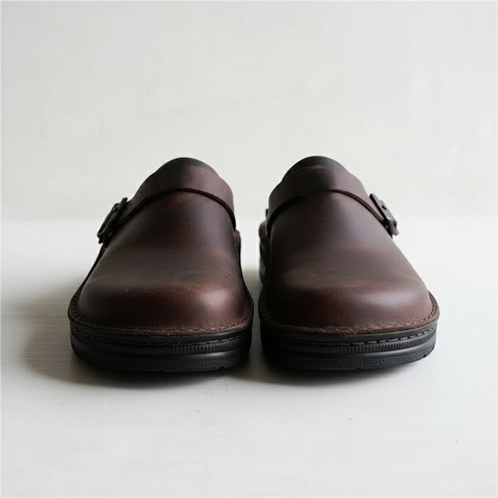 Front view of men's comfortable orthopaedic clogs, ideal for work or relaxed everyday use.
