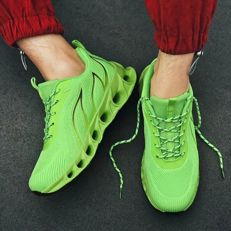 Breathable men's sneakers designed for orthopaedic support during runs.