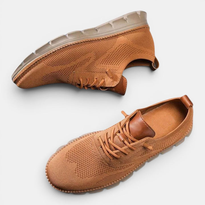 Stylish men's walking shoes designed for daily comfort, with orthopedic support and breathability.