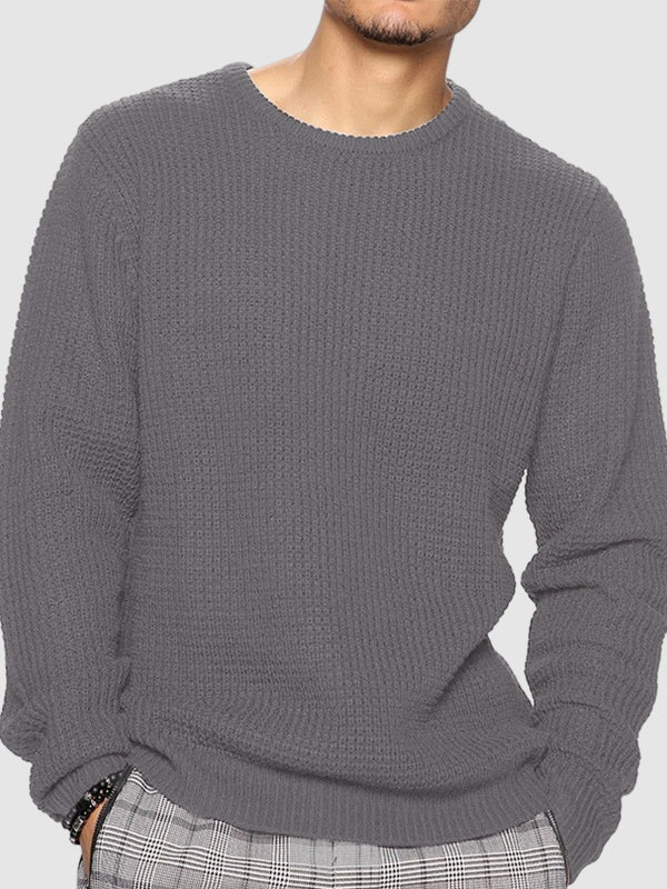 Versatile men's oversized crew neck sweater. Great for casual layering in fall & winter fashion.