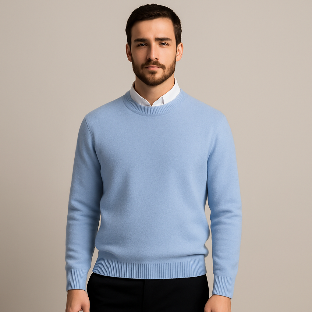 Men's oversized knit pullover sweater in a loose fit for ultimate comfort & casual autumn/winter style.