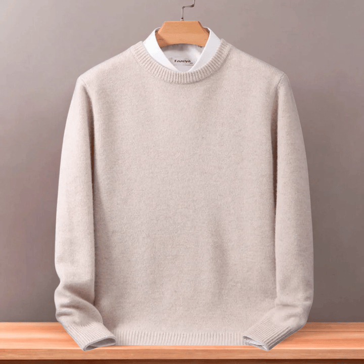 Men's oversized knit pullover sweater. A loose fit, warm top for ultimate comfort in autumn/winter fashion.