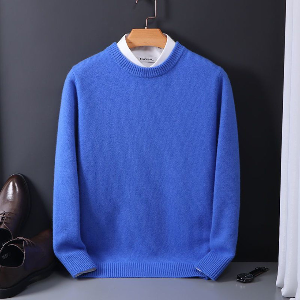Men's ultimate comfort oversized knit pullover sweater. A stylish warm top for casual autumn & winter days.