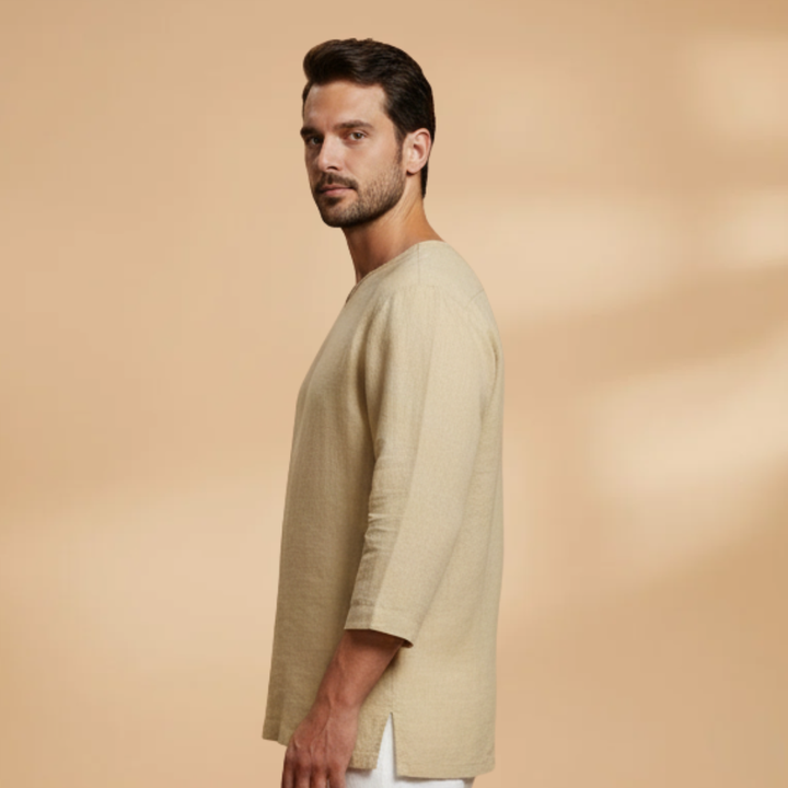 Men's casual oversized shirt with a comfortable relaxed fit. Button-down design, versatile top.