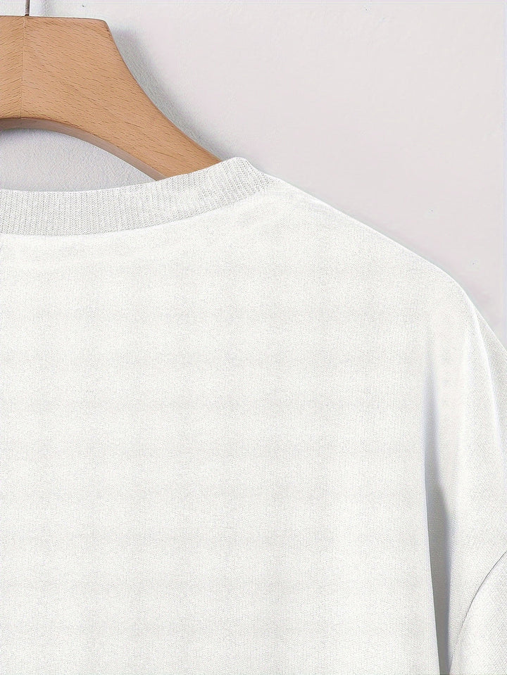 Stylish men's casual top: oversized fit with a striking rose graphic print.