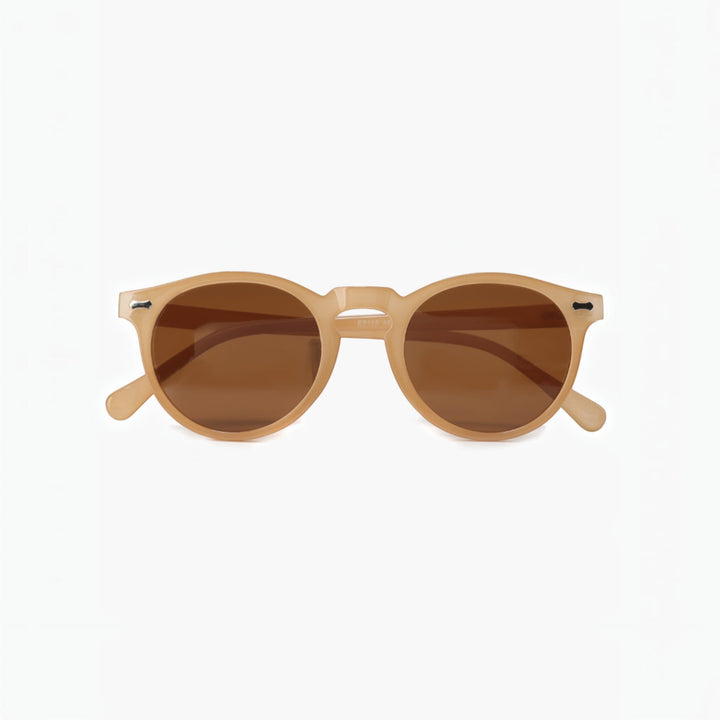Classic men's fashion polarized sunglasses, essential accessory offering UV protection for daily wear.