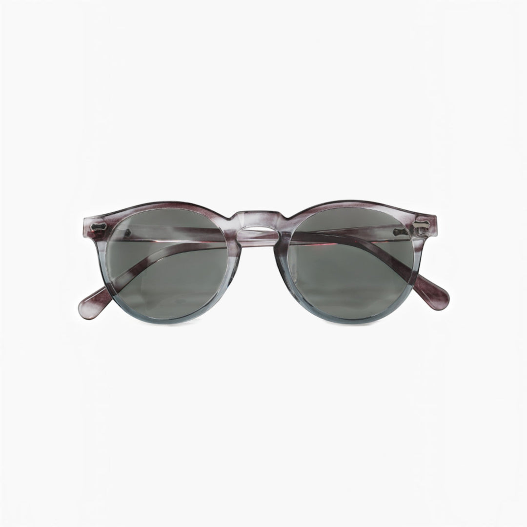 Men's polarized driving sunglasses, providing UV protection for clear vision & enhanced road safety.