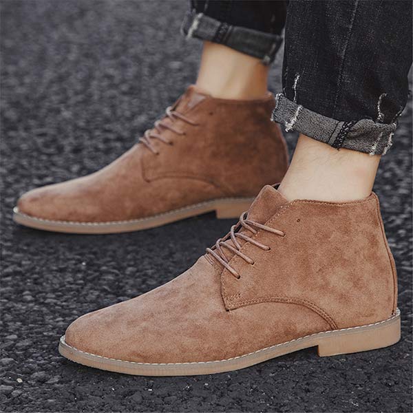 Men's winter ankle boots, durable and practical with excellent cushioned support.