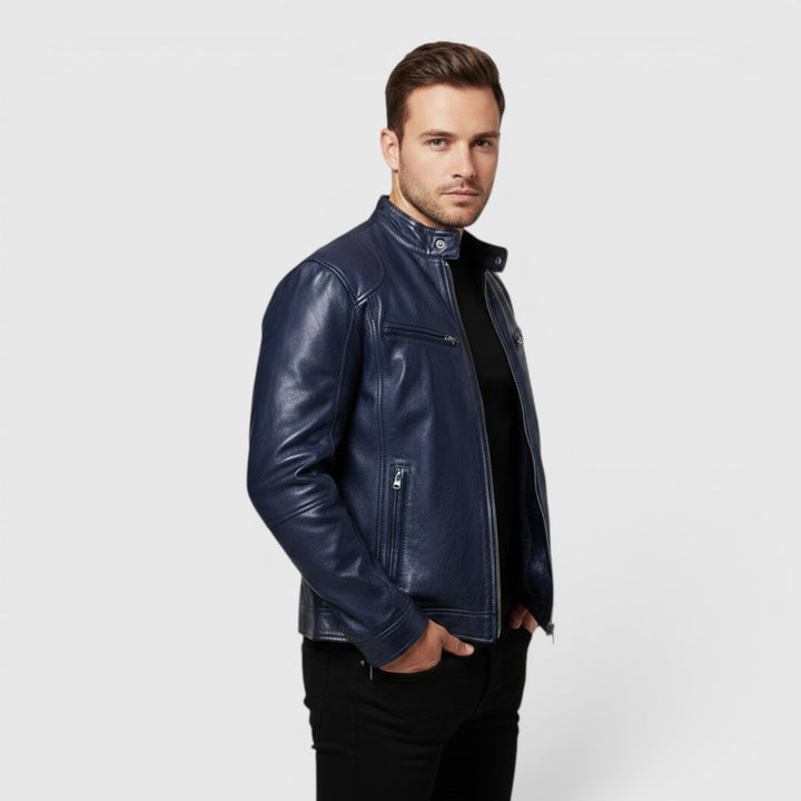 Versatile men's classic fit zip jacket, excellent outerwear for casual & smart casual looks.
