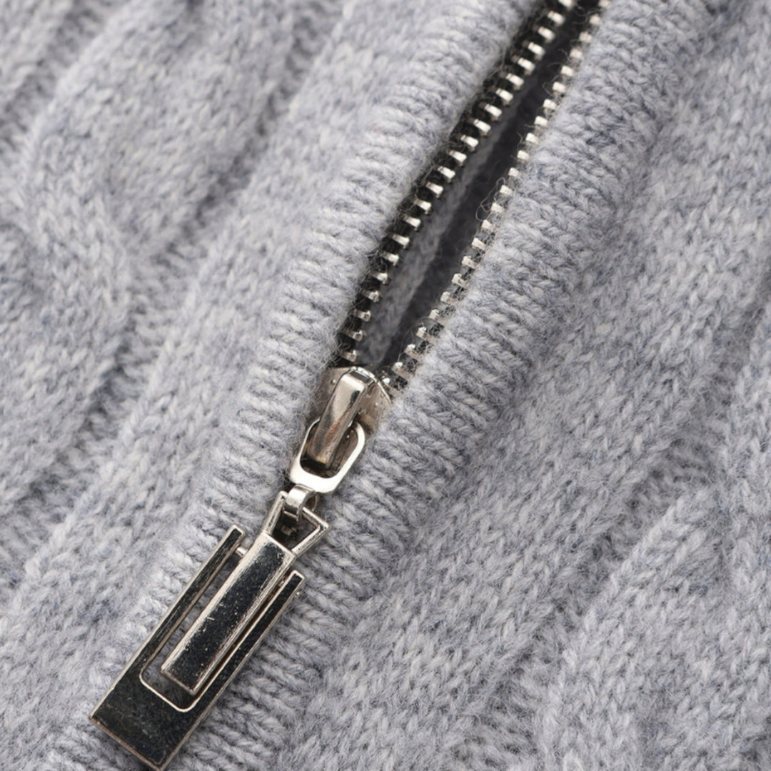 Super comfortable men's half-zip pullover sweater, perfect for everyday autumn and winter wear.