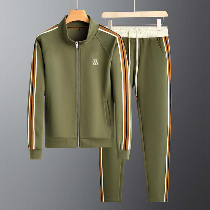Stylish men's sportswear tracksuit for fall & winter, comfortable loungewear & athletic set.