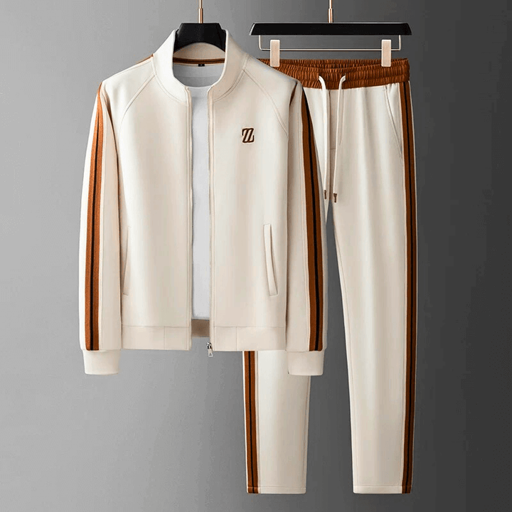 Versatile men's tracksuit set, ideal for activewear, gym, or casual fashion. Breathable comfort.