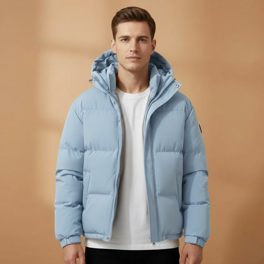 Versatile men's jacket, ideal for casual outings and winter adventures.