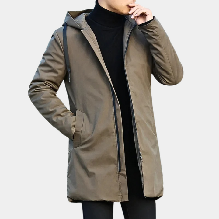 Durable men's coat with hood, ideal for everyday wear and protection.