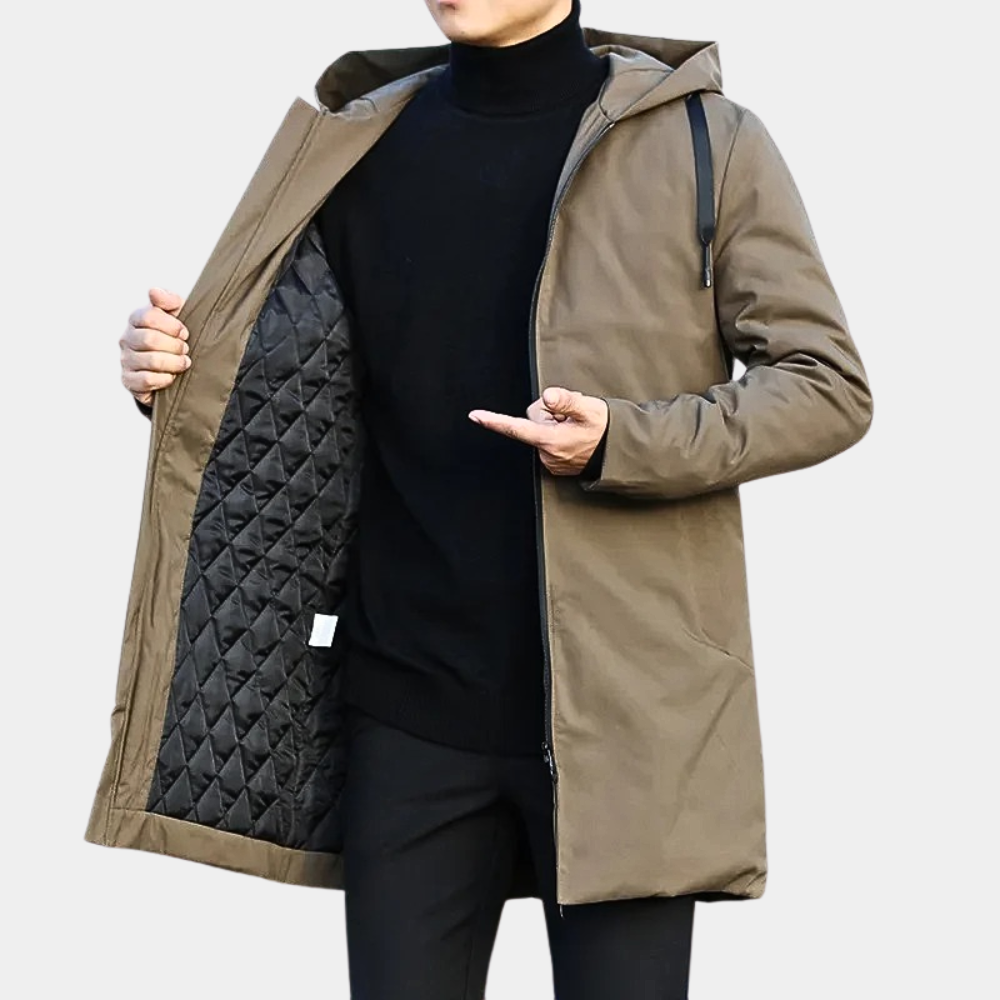 Men's mid-length warm jacket with hood, combining fashion and function.