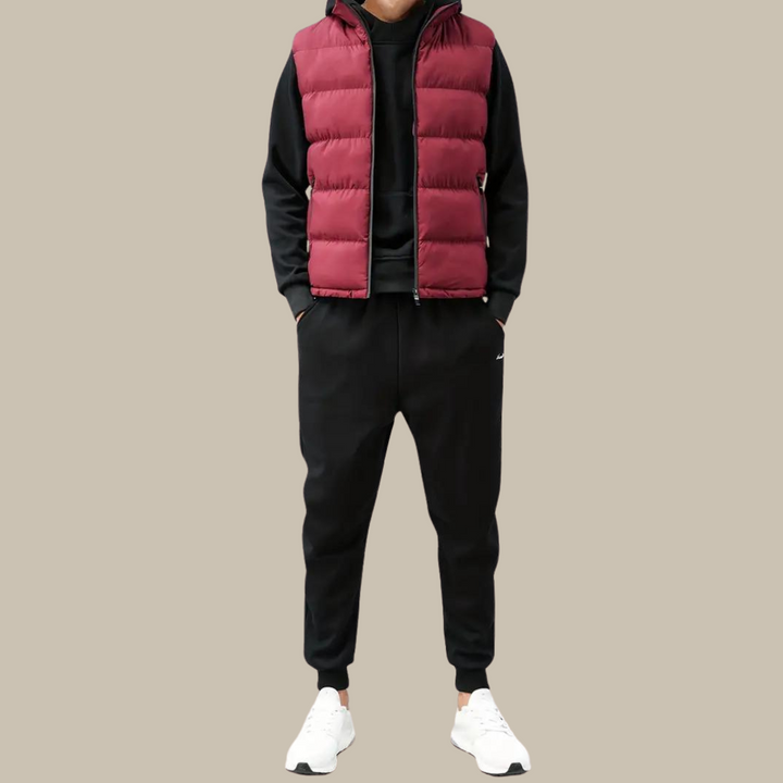 Versatile men's lightweight quilted gilet, water-resistant for all seasons, a practical layering vest or bodywarmer.