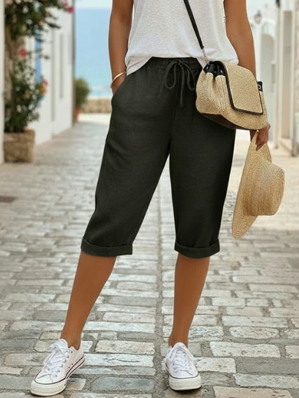 Easy-wear men's relaxed fit Bermuda shorts, perfect for summer casual outings and everyday comfort.