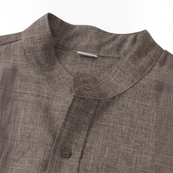 Lightweight men's casual shirt with mandarin collar, perfect for stylish spring outfits.