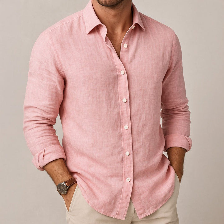 Stylish men's collared button-down shirt for effortless summer outfits. Relaxed fit for ultimate comfort.