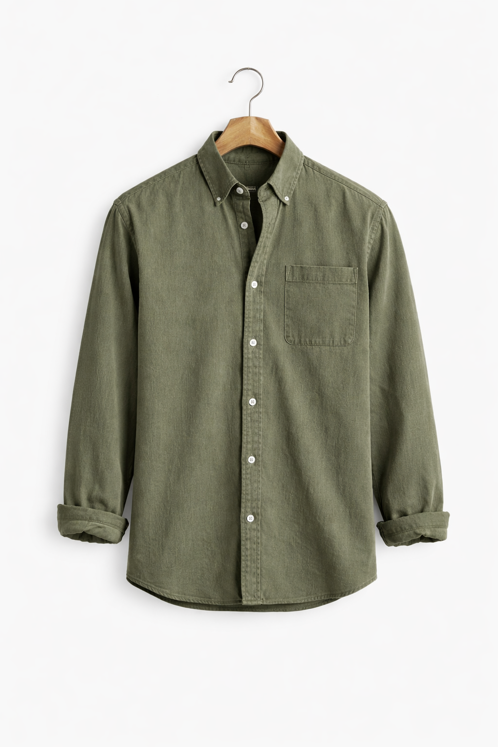 Versatile men's relaxed fit button-front long sleeve shirt, perfect for everyday & weekend.