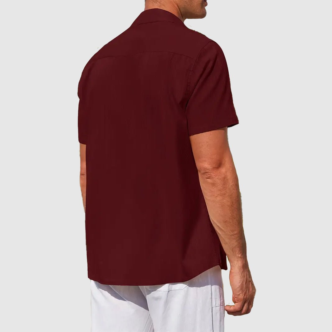Men's comfortable short sleeve button-front top, relaxed fit for summer, versatile for any casual occasion.