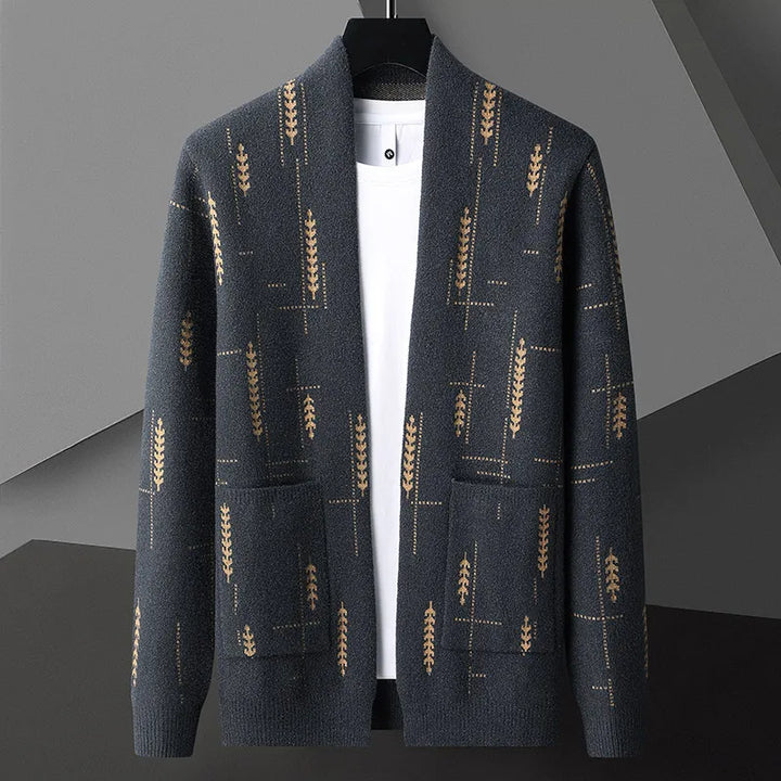 Versatile men's relaxed cardigan for casual layering. Features stylish patch pockets & open front.