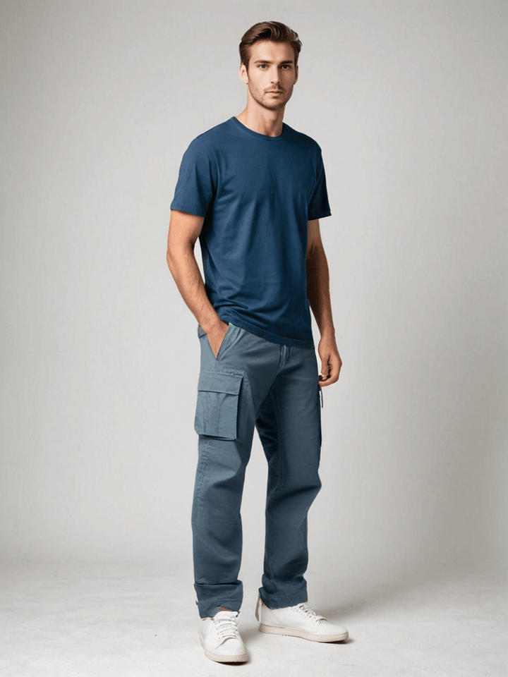 Practical men's relaxed fit cargo trousers with ample pockets, perfect for casual utility & everyday comfort.