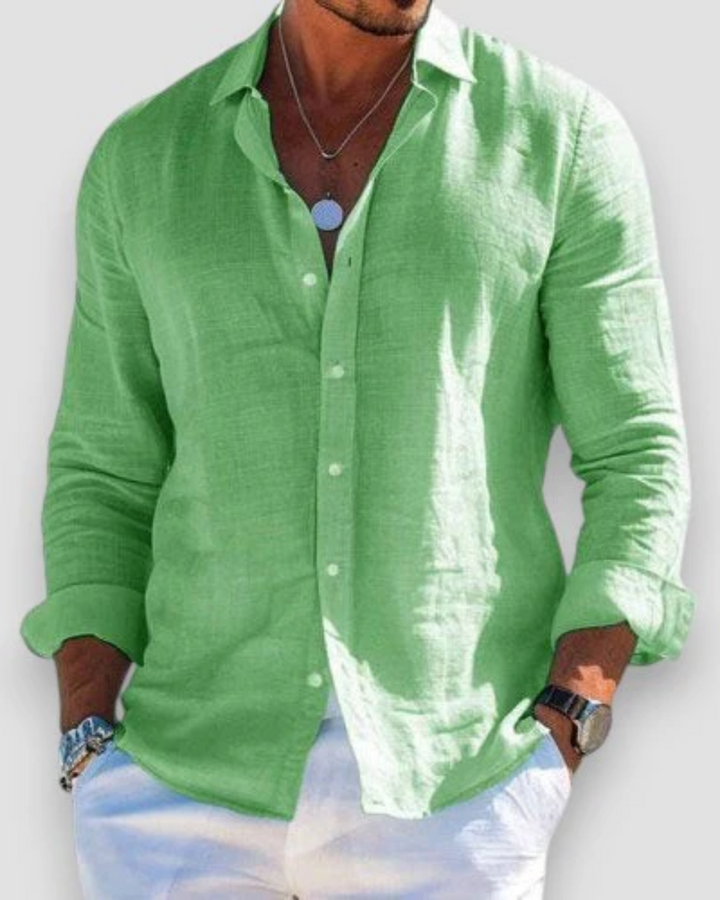Men's relaxed fit casual short-sleeve summer shirt. Essential everyday style for warm weather & versatile fashion.