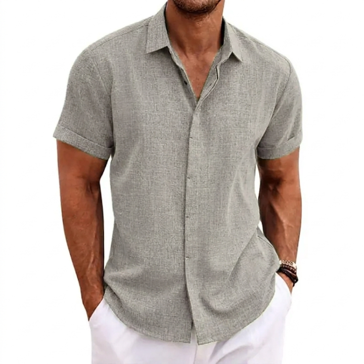 Breathable men's short sleeve shirt, relaxed fit, offering ultimate comfort for warm weather and casual outings.