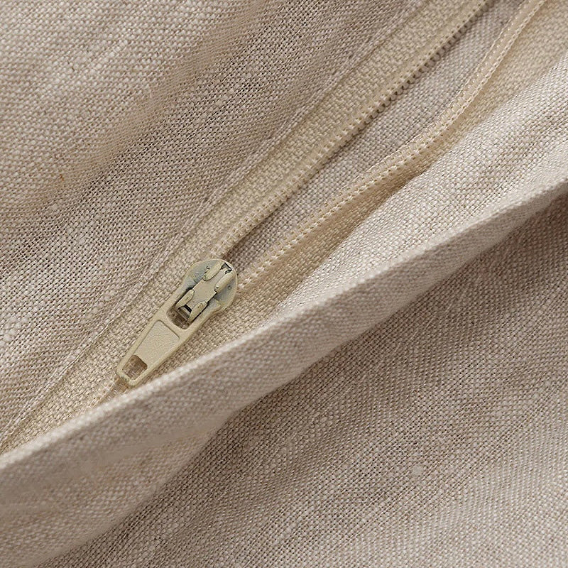 Relaxed fit men's chino shorts with drawstring, ideal lightweight casual shorts for summer comfort.