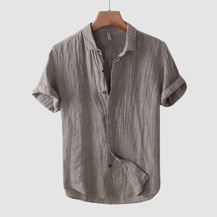 Stylish men's casual relaxed fit crinkle shirt, short sleeves, comfortable & perfect for summer days.