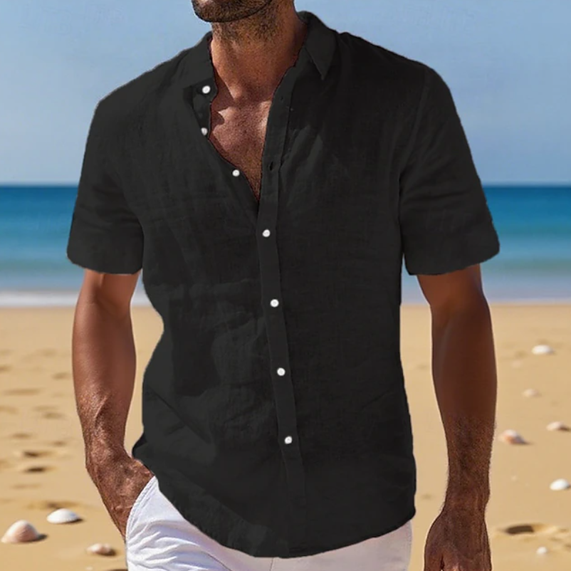 Casual men's short sleeve summer shirt with a relaxed fit, ideal for vacation, everyday wear, and comfort.