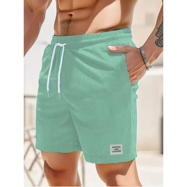 Stylish men's casual shorts with an adjustable drawstring waist, ideal for summer and vacation wear.