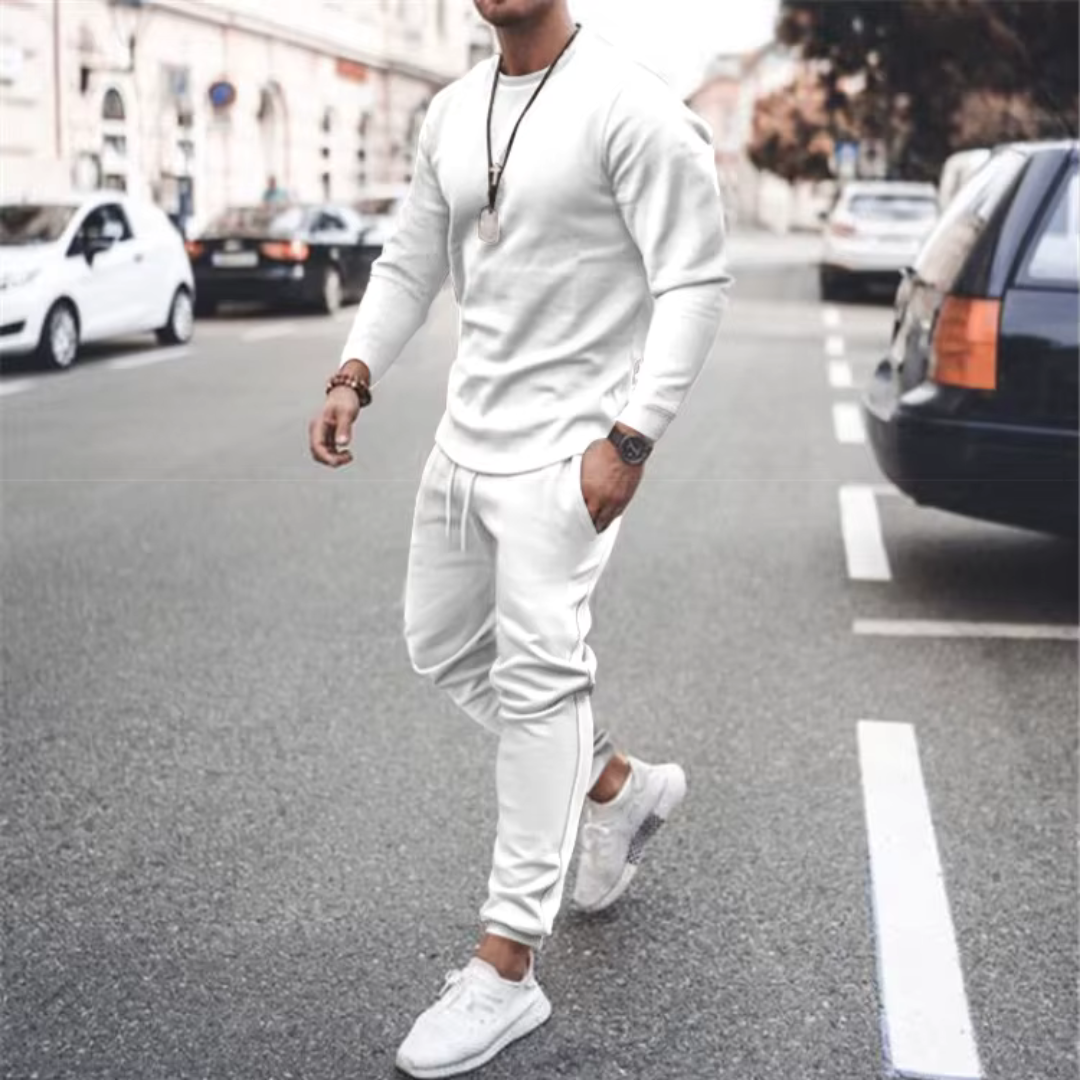 New men's relaxed fit two-piece casual set. Modern cotton blend sweatsuit, ideal for comfortable loungewear.