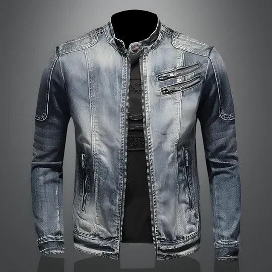 Timeless men's denim jacket, a classic piece for everyday wear. Features a comfortable fit and durable retro design.