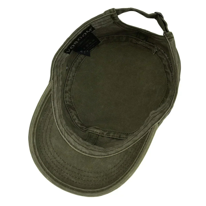 Adjustable men's vintage hat, ideal as a durable workwear accessory.