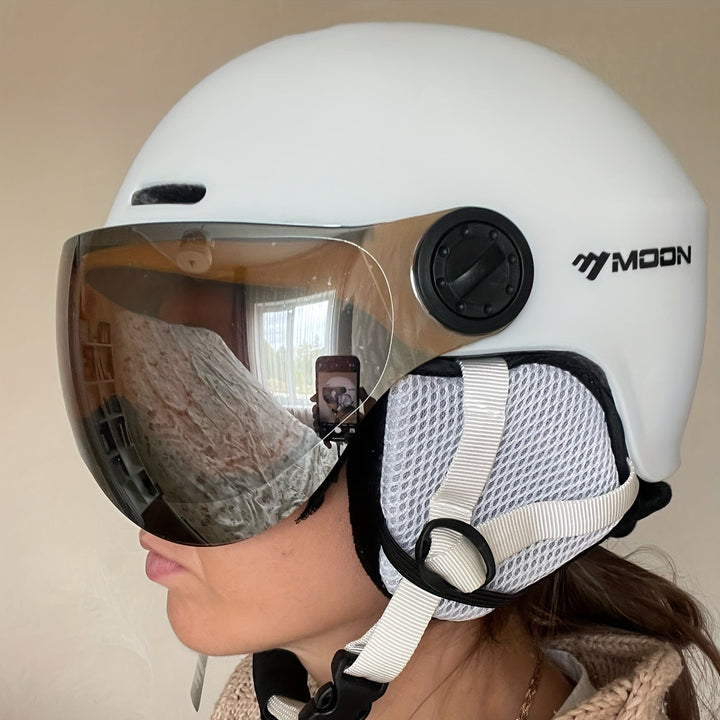 Stay safe with this breathable, adjustable outdoor sports helmet.