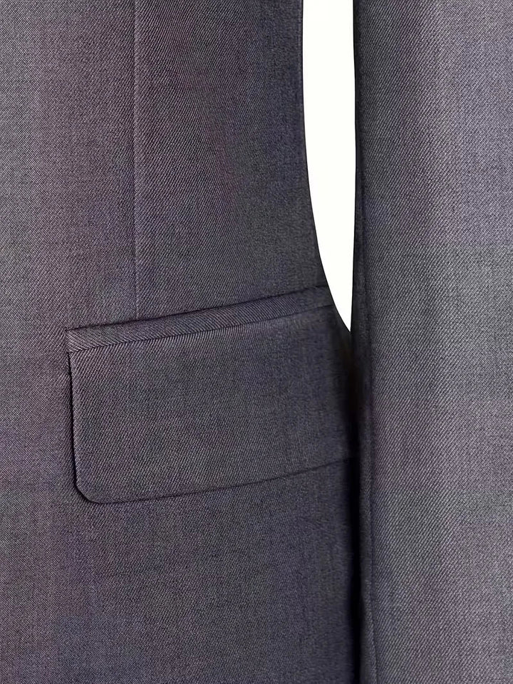 Men's formal business attire: slim fit 3-piece suit with elegant notched lapels & waistcoat.