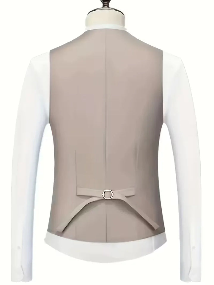 Handsome men's three-piece suit, slim fit design with elegant notched lapels & waistcoat.