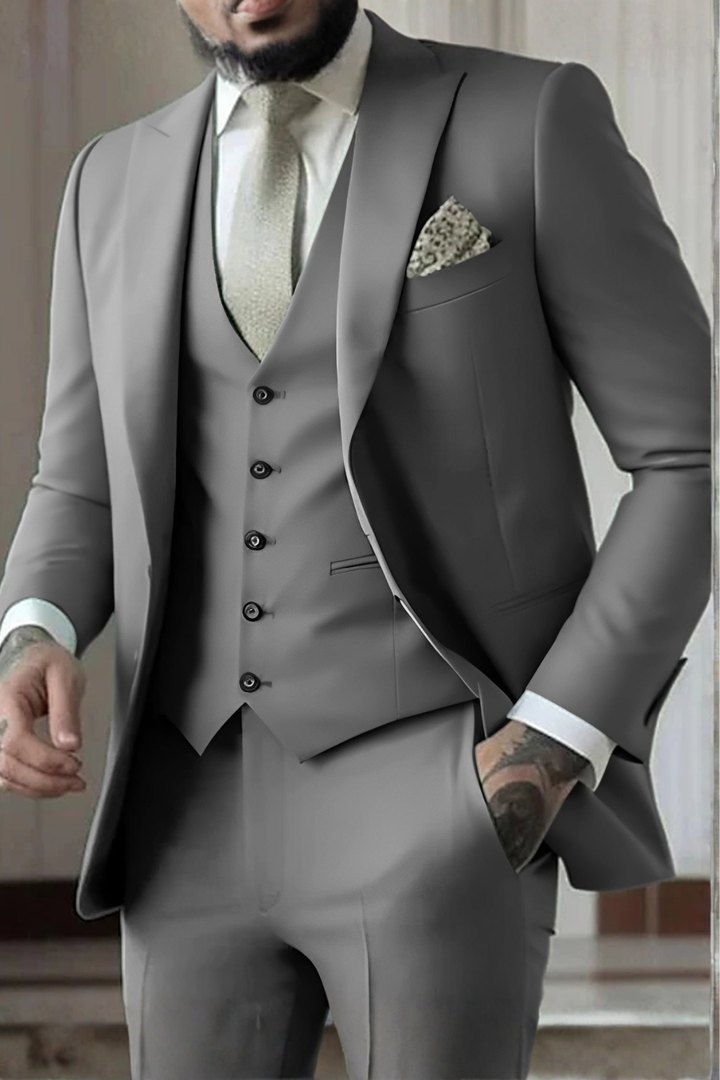 Front view of a men's modern formal suit, 3-piece slim fit, with a refined peak lapel, elegant for events.