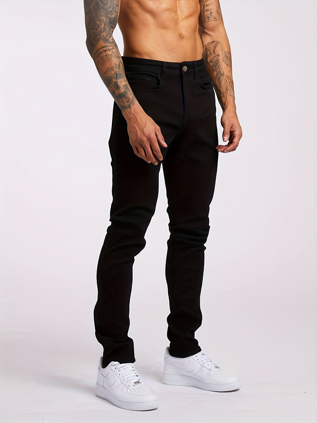 Modern Men's Slim Fit Jeans in versatile stretch denim, ideal for smart-casual fashion.