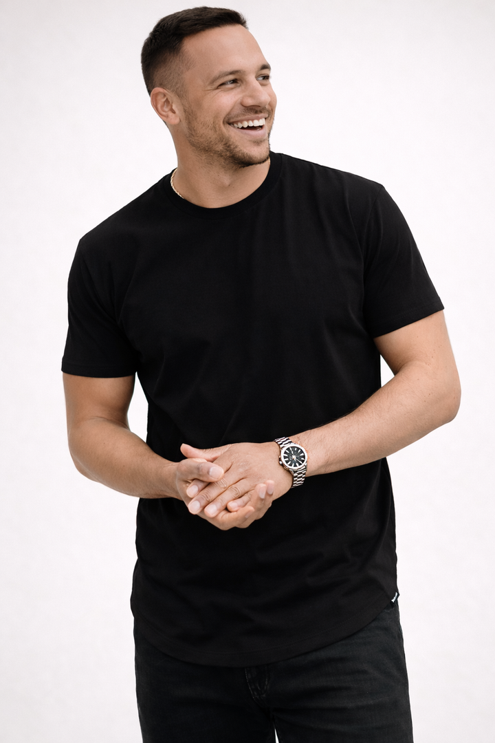 Comfortable short sleeve men's t-shirt, perfect for everyday wear and timeless style.
