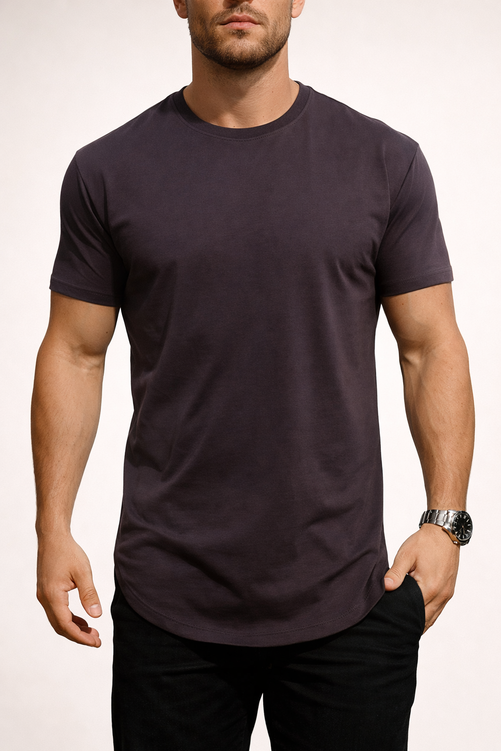 Close-up of the soft fabric on this men's slim fit t-shirt, highlighting everyday comfort.