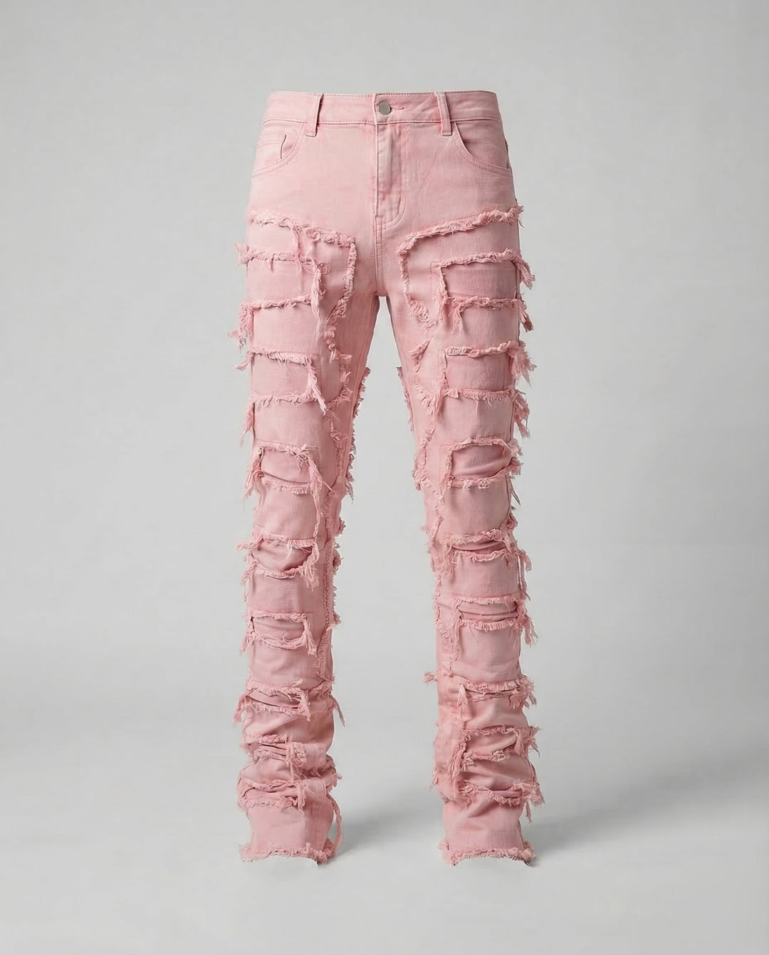 Modern men's destroyed jeans, slim fit, perfect for an urban look and trendy men's fashion.